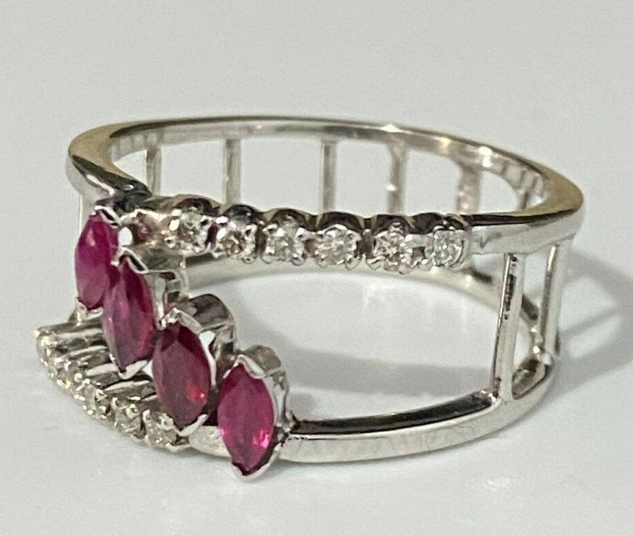 18K White Gold W/ Ruby & Diamond Ring Size P - 7 1/2