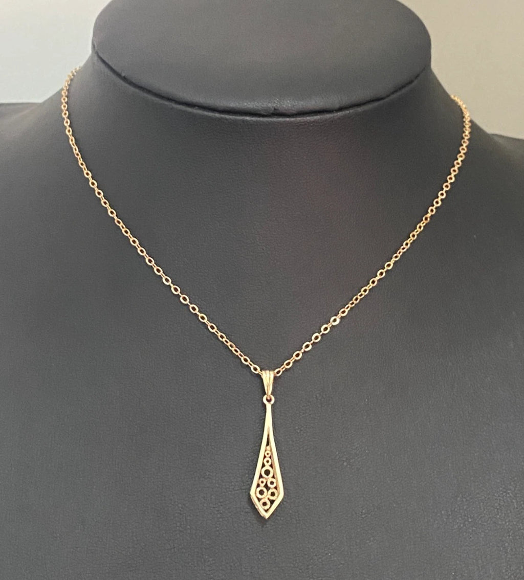 9K Yellow Gold Openwork Filigree Drop pendant - Vintage Jewellery