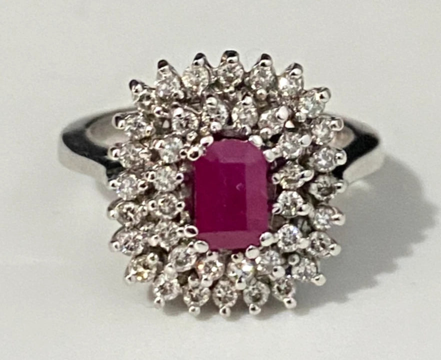 18K White Gold W/Ruby & 0.50CT Diamond Ring Size K 1/2 - 5 1/2
