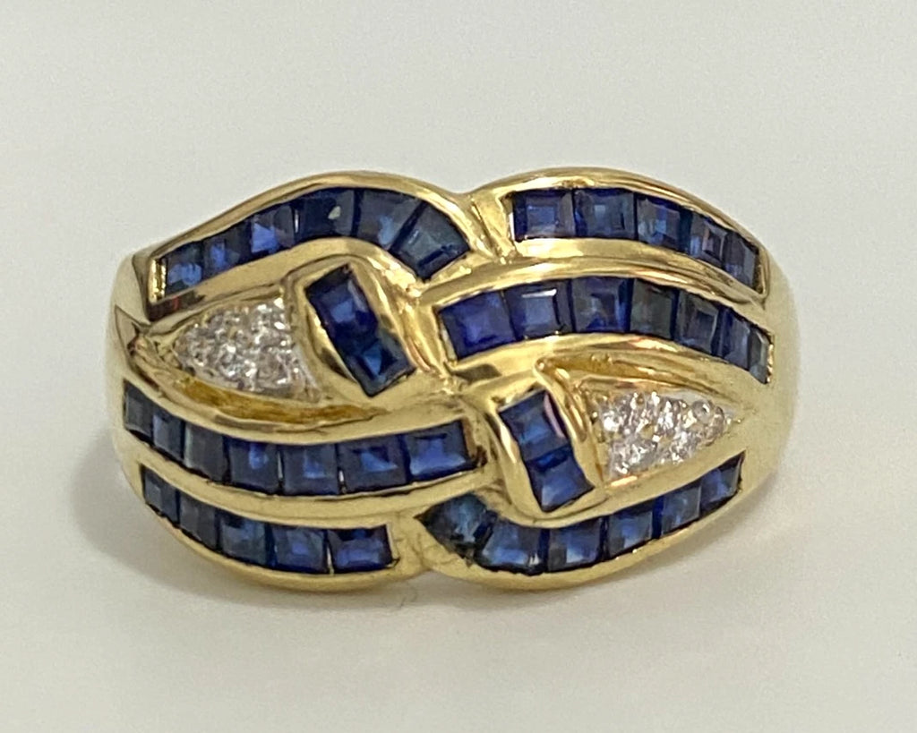 18ct Yellow Gold W/ Sapphire & Diamond Dress Ring Size R (US 8.75)