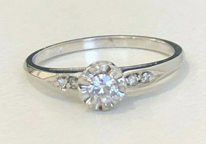 14K White Gold & Diamond Illusion Set Solitaire Ring Size K - 5 1/8