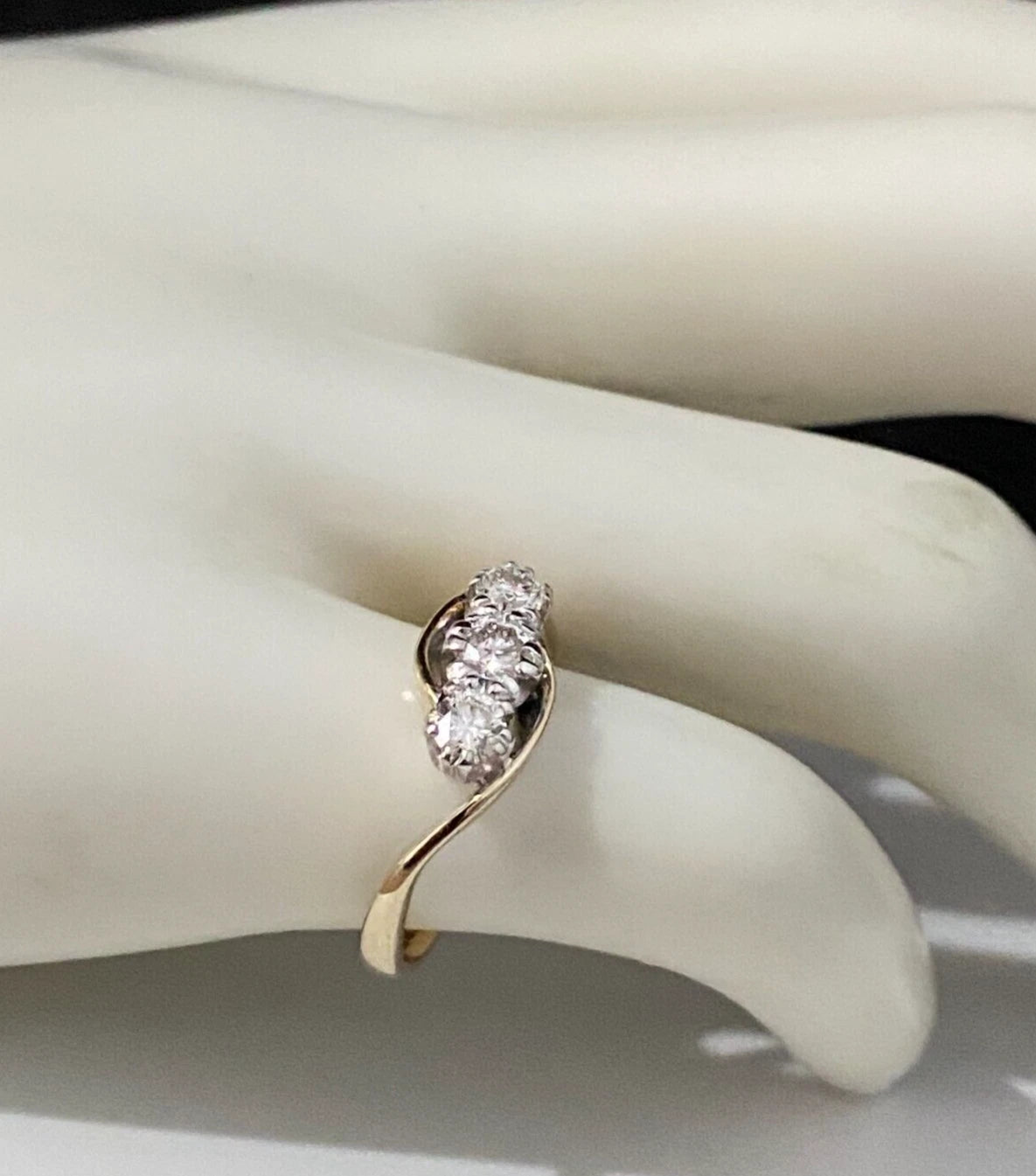 9K Yellow Gold & 0.45CT Diamond Three Stone Ring Size J 1/2 - 5