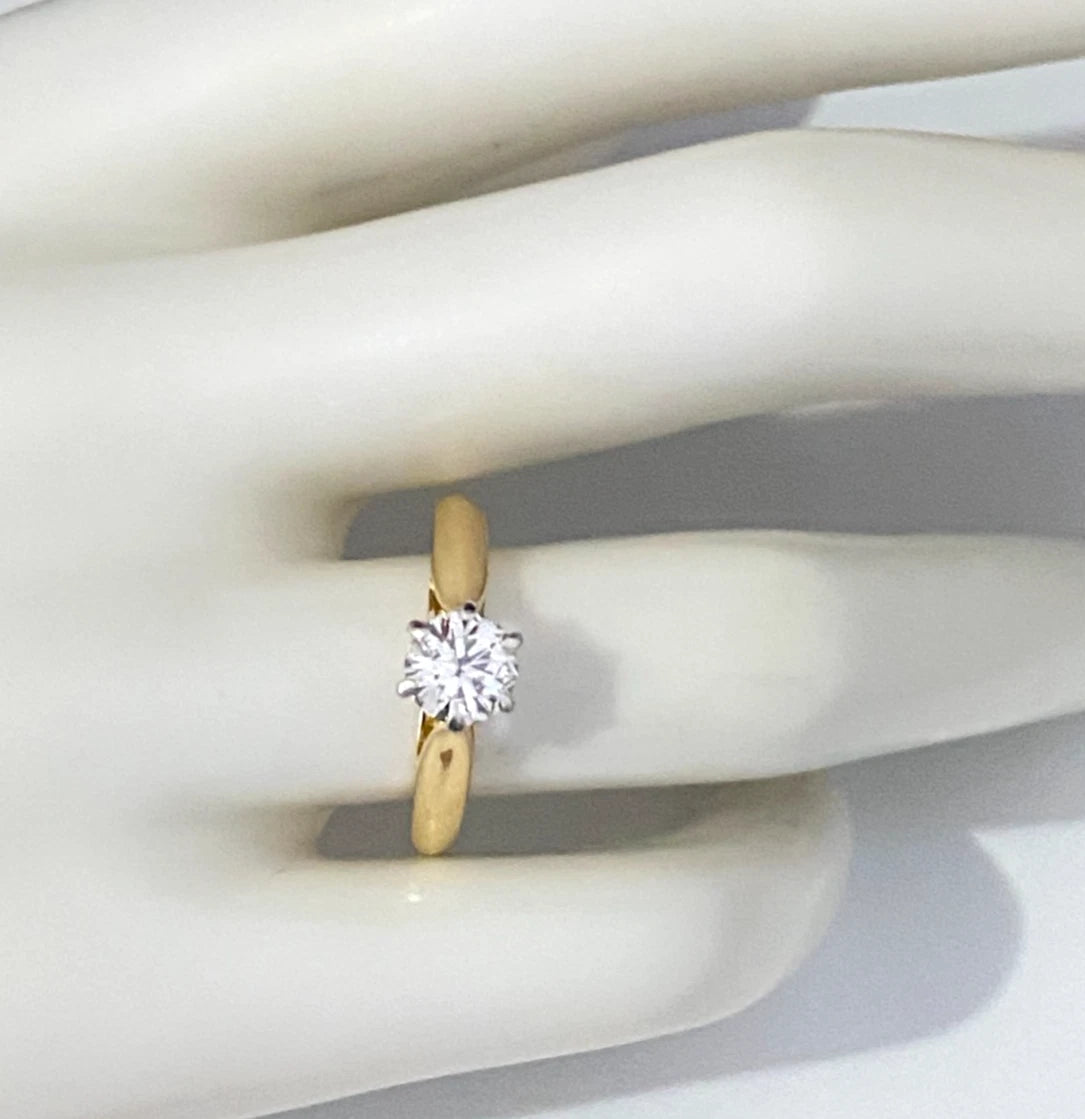 18K Yellow Gold & 0.80CT Diamond Solitaire Ring Size O 1/2 - 7 1/2