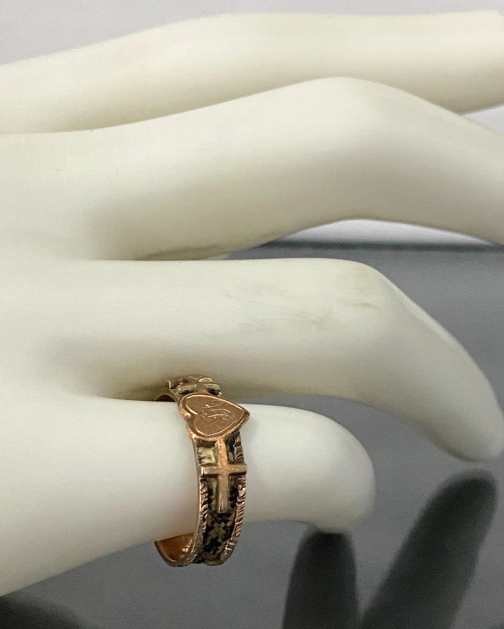 Victorian 9K gold Faith Hope & Charity Woven Hair 'JA' Initial Ring C1879