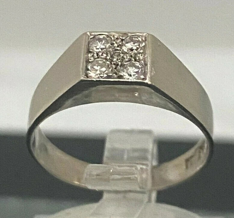 18K White Gold & Diamond Signet Gent's Ring Size M 1/2 - 6 1/4