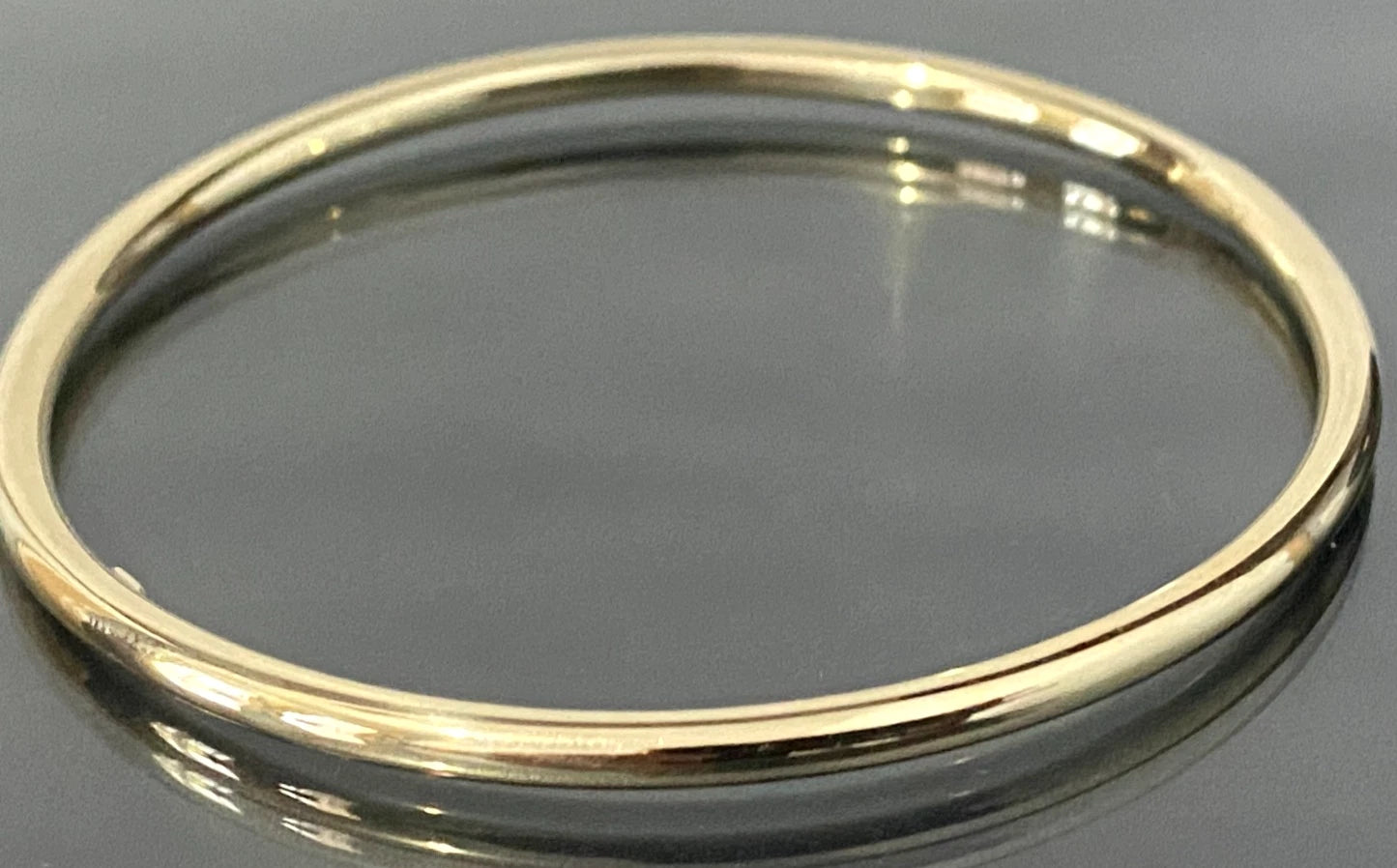 9K Yellow Gold Hollow Bangle 58mm