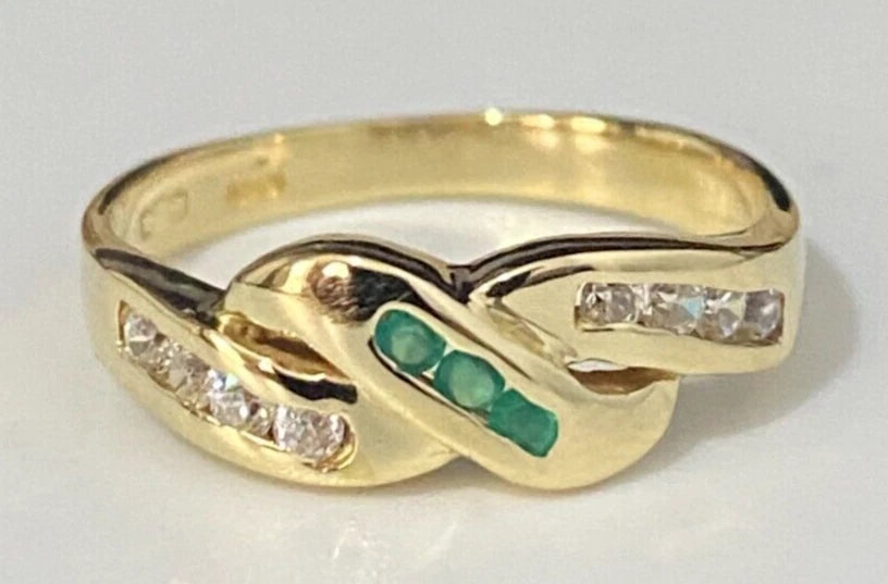 Italian 18K Yellow Gold W/ Chrysoprase & Cubic Zirconia Size L 1/2 - 5 7/8