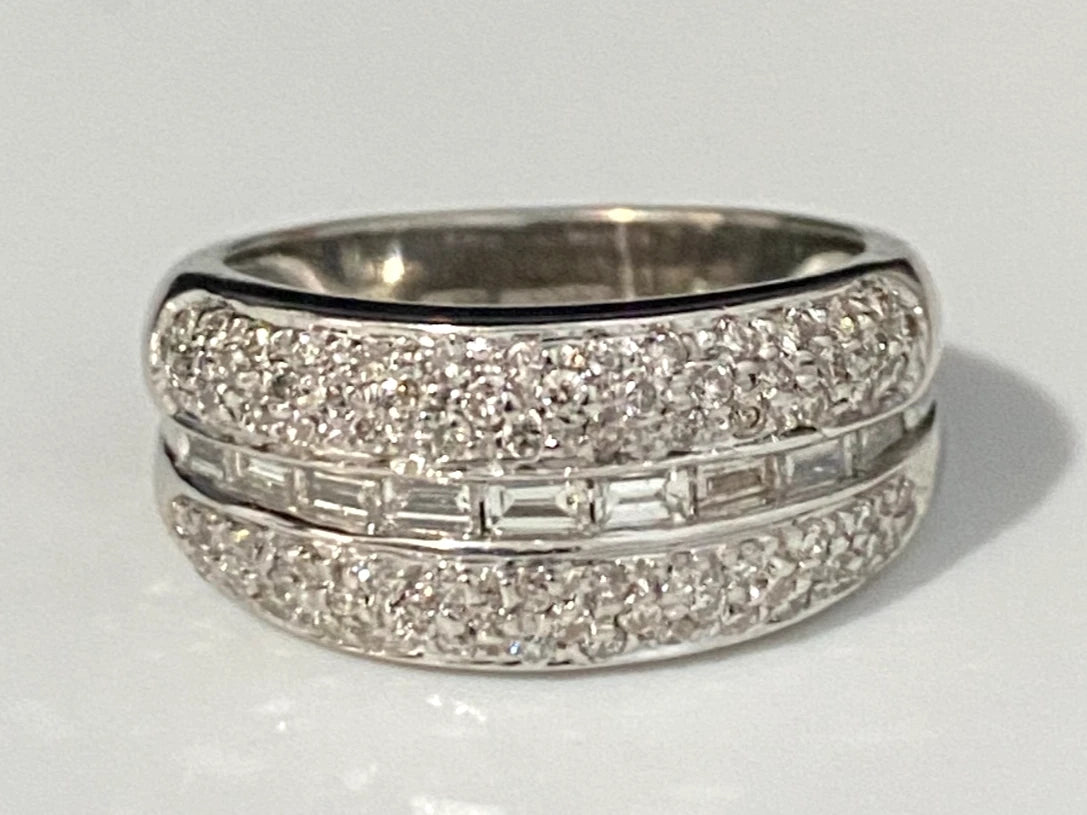 9K White Gold & 0.75CT Diamond Stacking Band Ring Size K - 5 3/8