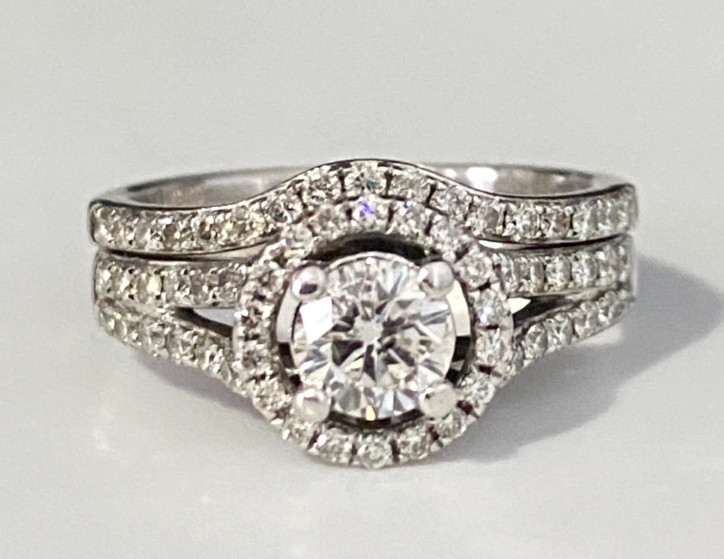 18K White Gold & 1.0CT Diamond Halo 2 Parts Bridal Set Ring Size K 1/2 - 5 1/2