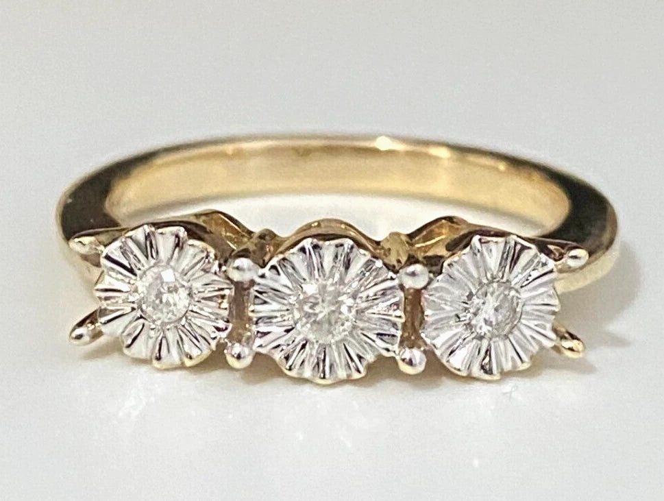 9K Yellow Gold & Diamond Three Stone Illusion Ring Size N - 6 1/2