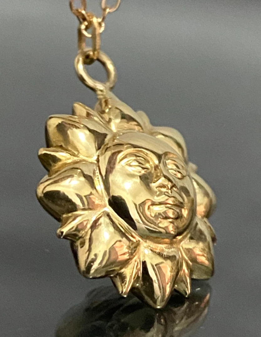 18K Yellow Gold Sun Pendant 25.0mm High