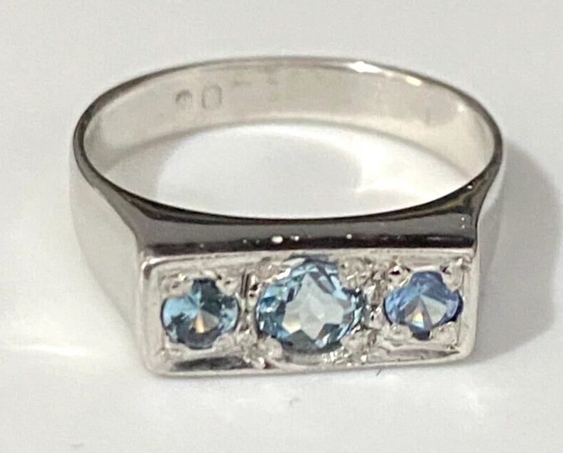 Vintage 9K White Gold & Blue Gemstones Ring Size L - 5 1/2
