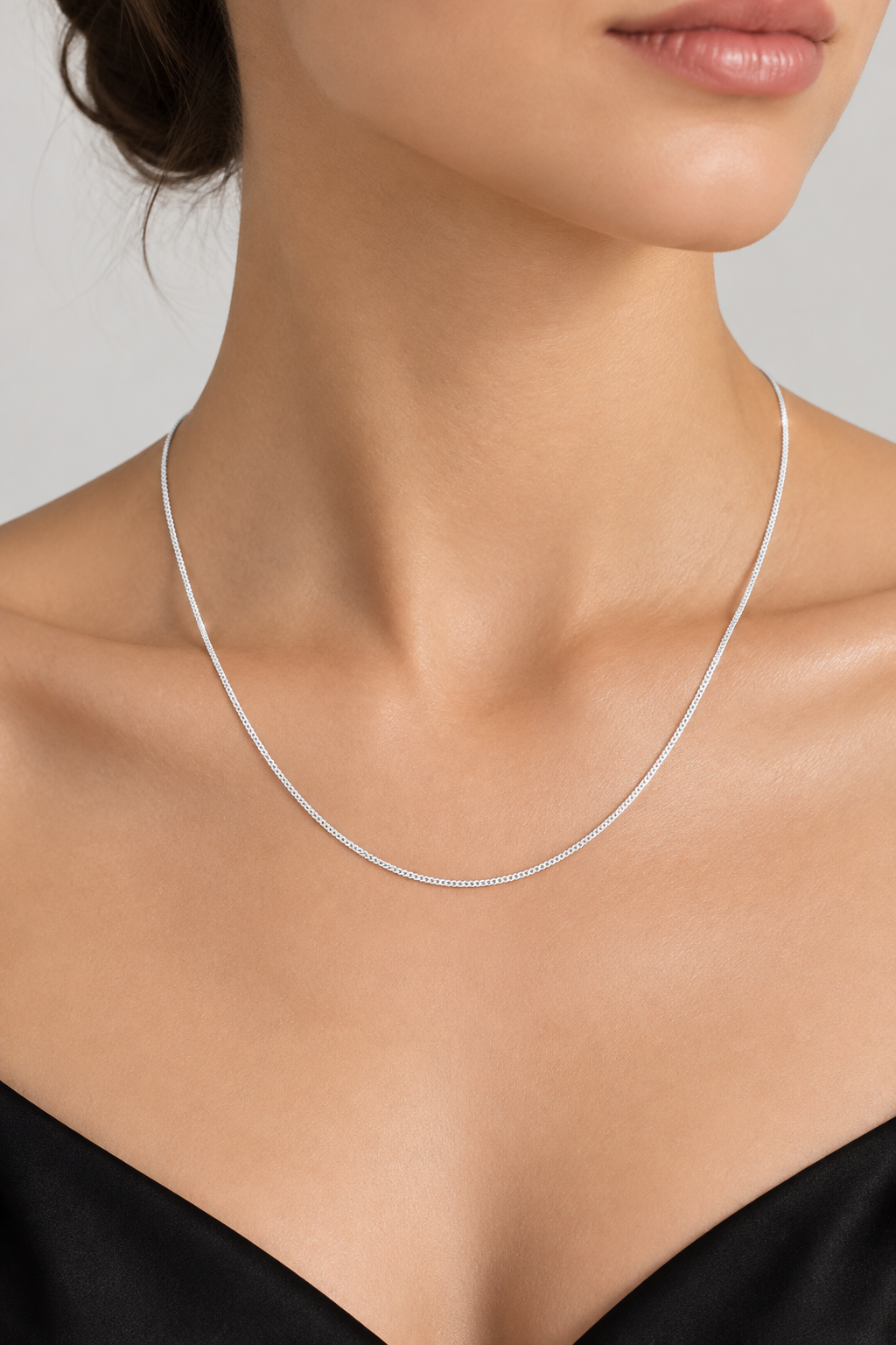 9K White Gold Curb Link Chain Necklace 46cm Long