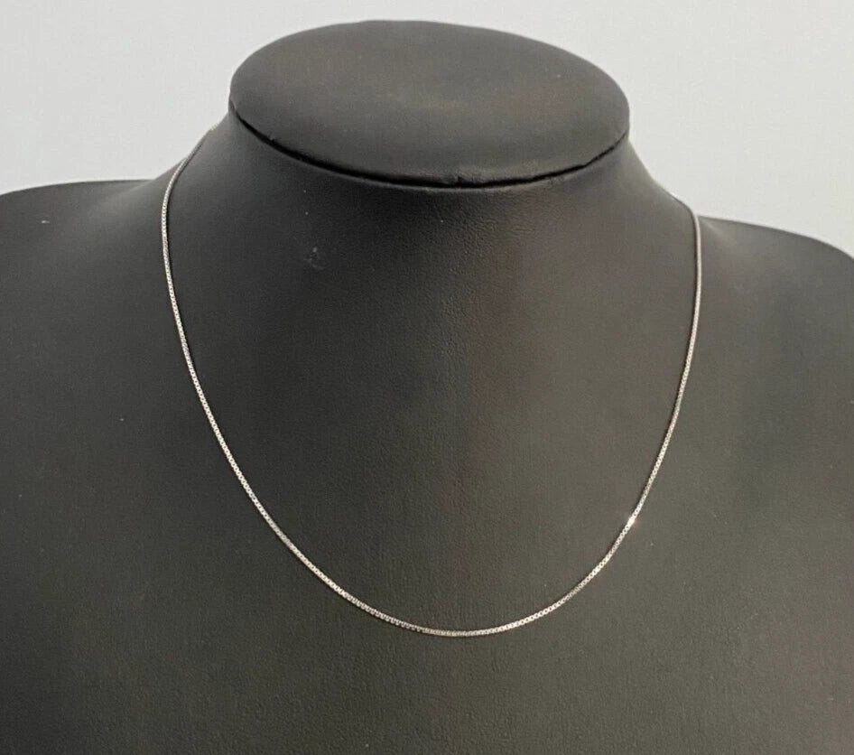 18K White Gold Box Link Chain Necklace 42cm Long