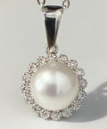9K White Gold W/ Pearl & Diamond Pendant 23.0mm High