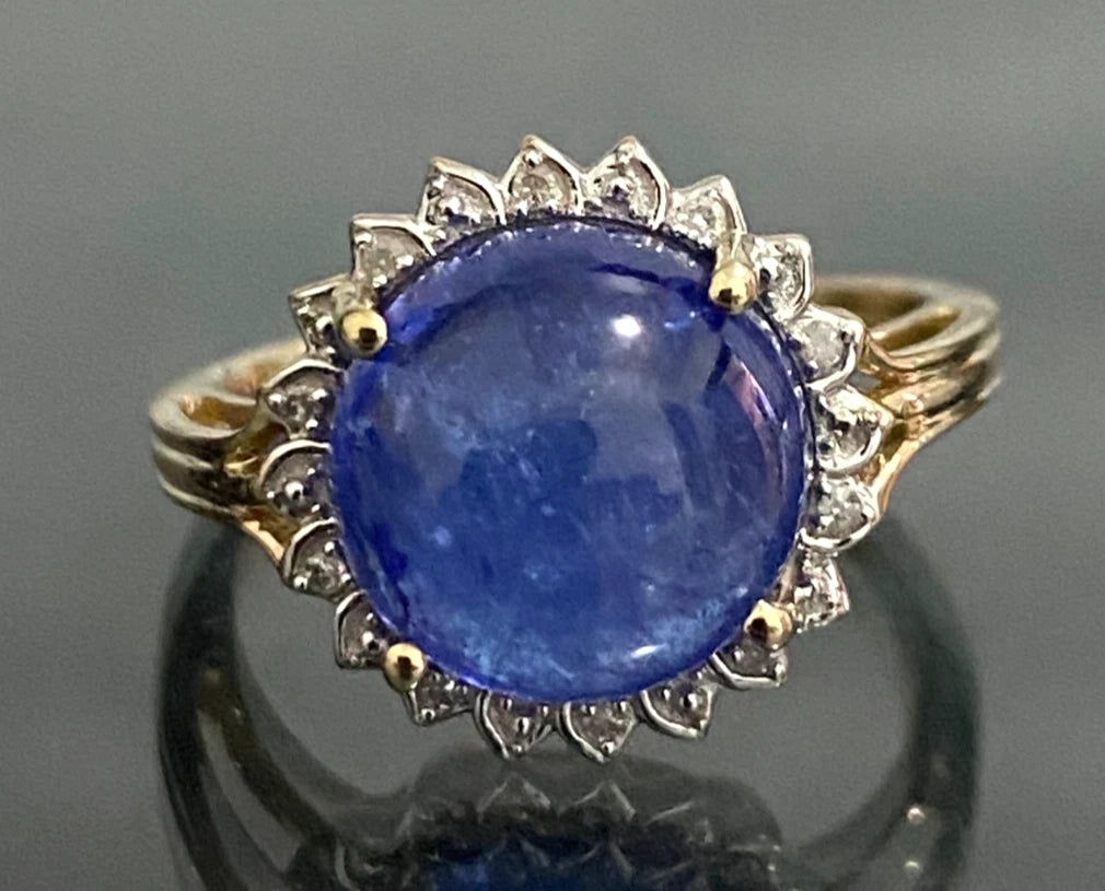 9K Yellow Gold With 5.24CT Tanzanite & Diamond Ring Size L (US 5.75)