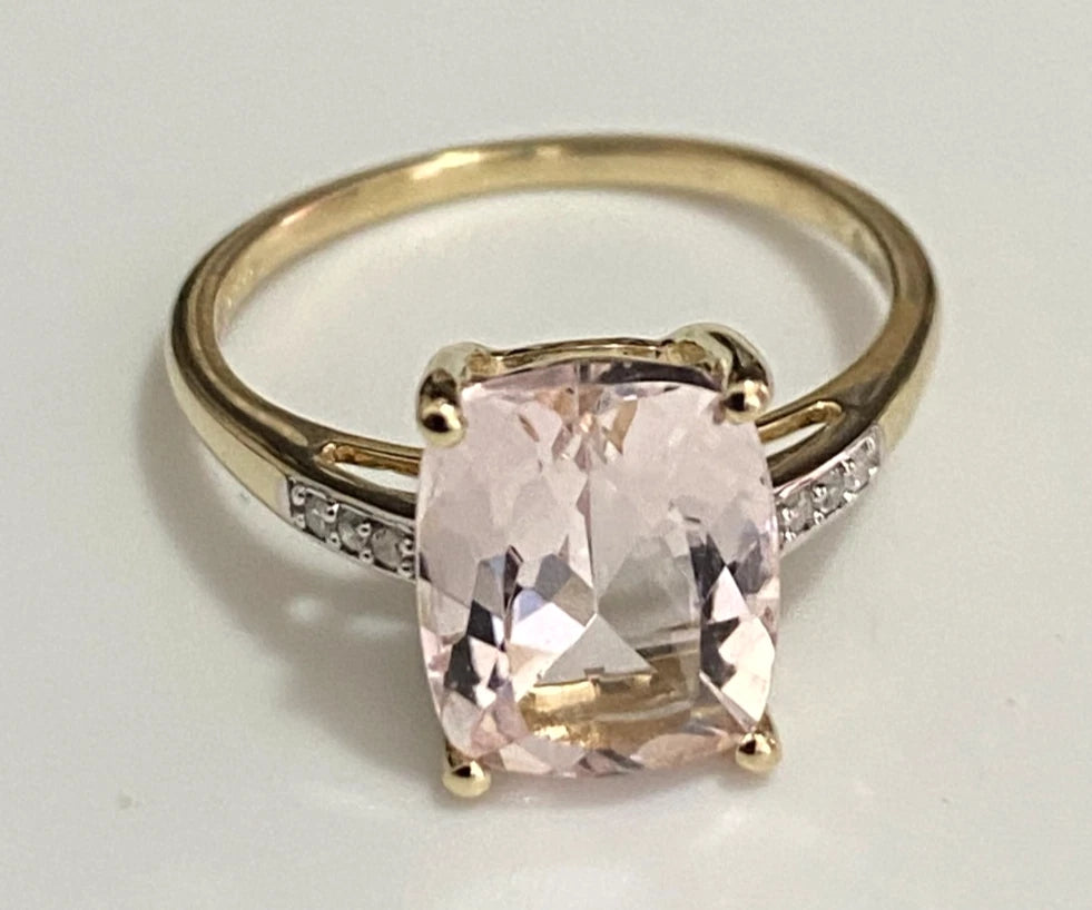 10K Yellow Gold 2.67CT Morganite & Diamond Ring Size L (US 5.75)