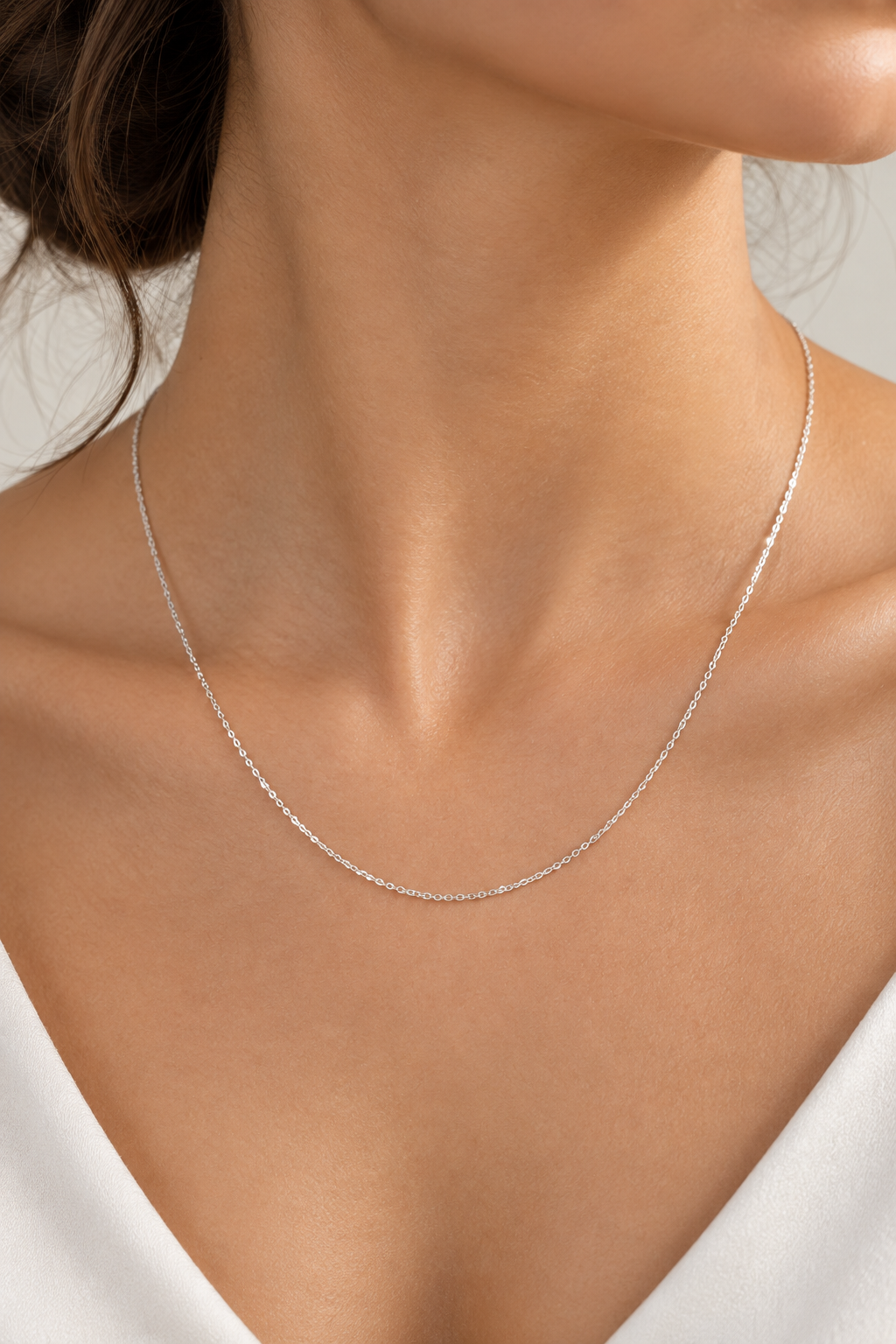 18K White Gold Fine Cable Link Chain Necklace – 45.5cm Long