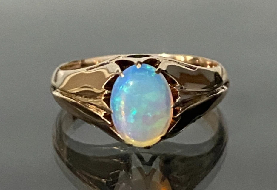 Vintage 14K Rose Gold & Opal Single Stone Ring Size J - 4 5/8