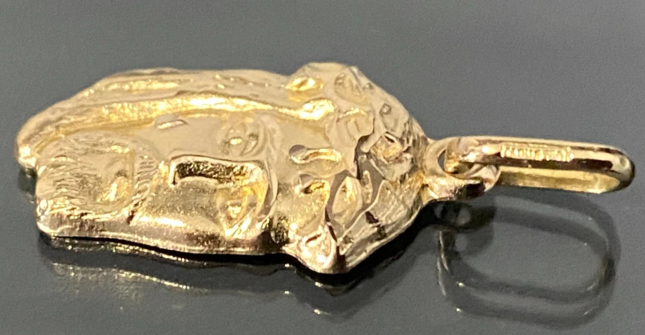 18K Yellow Gold Jesus face Charm/ Pendant