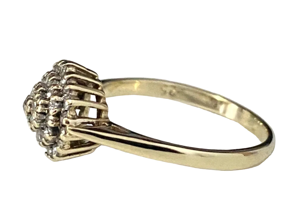 9K Yellow Gold & 0.25CT Diamond Cluster Ring Size N (US 6.75)