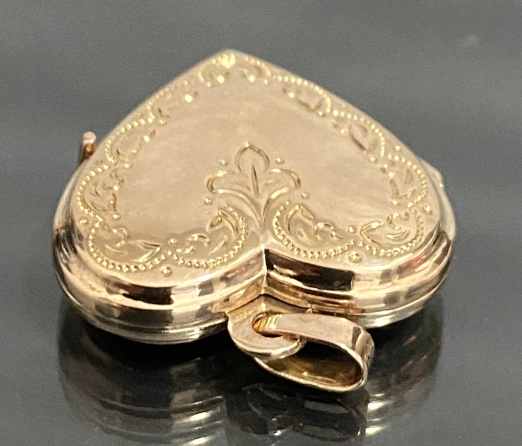 9K Yellow Gold Engraved Photo Heart Locket Pendant