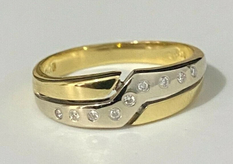 18K Two-Color Gold & Diamond Band Ring size M 1/2 - 6 1/4
