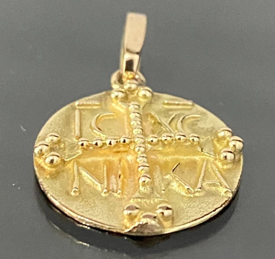 14K Yellow Gold Christogram Symbol IC XC NIKA Jesus Christ Conque Pendant