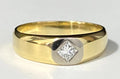 18K Yellow Gold & Princess Cut Diamond Ring Size Q 1/2 - 8 1/4