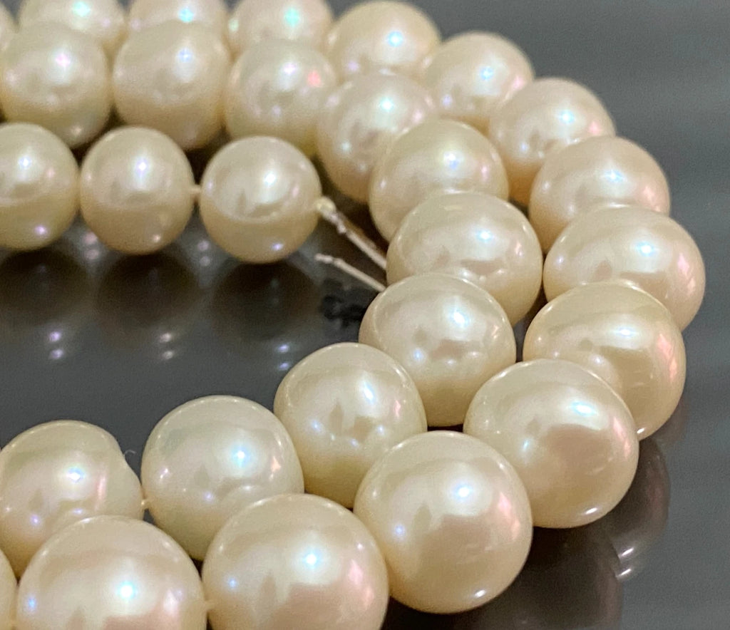 White Cultured Pearls Single-Strand Necklace W/ 18K White Gold Clasp 44cm Long