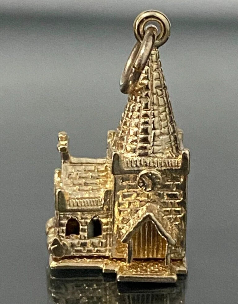 9K Yellow Gold Wedding in Church Opening Charm / Pendant