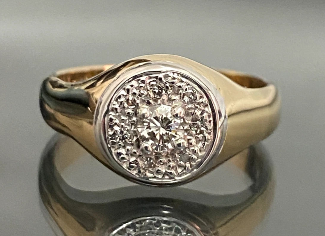 18K Yellow Gold & 0.25ct Diamond Men's Ring Size U (US 10.5)