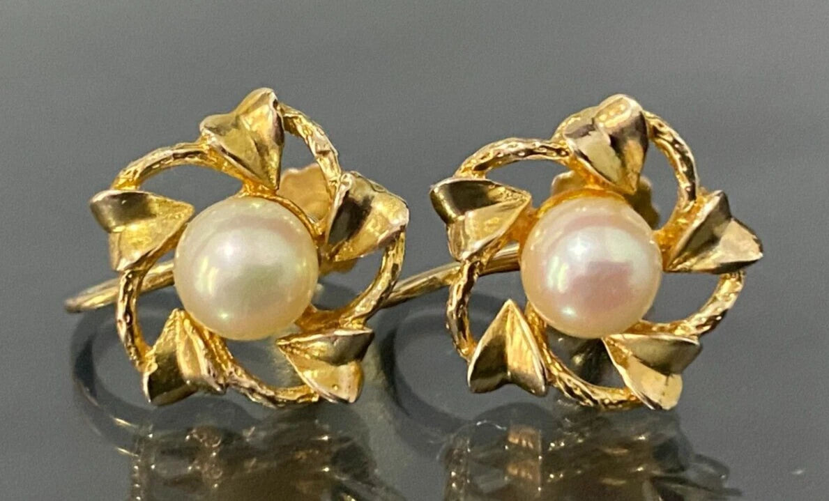 9K Yellow Gold & White Pearl Screw Back Earrings for Non-Pierced