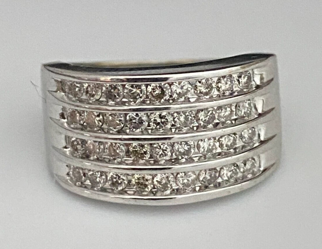 10K White Gold & 0.90CT Diamond 4 Row Channel Ring Size M 1/2 - 6 1/4