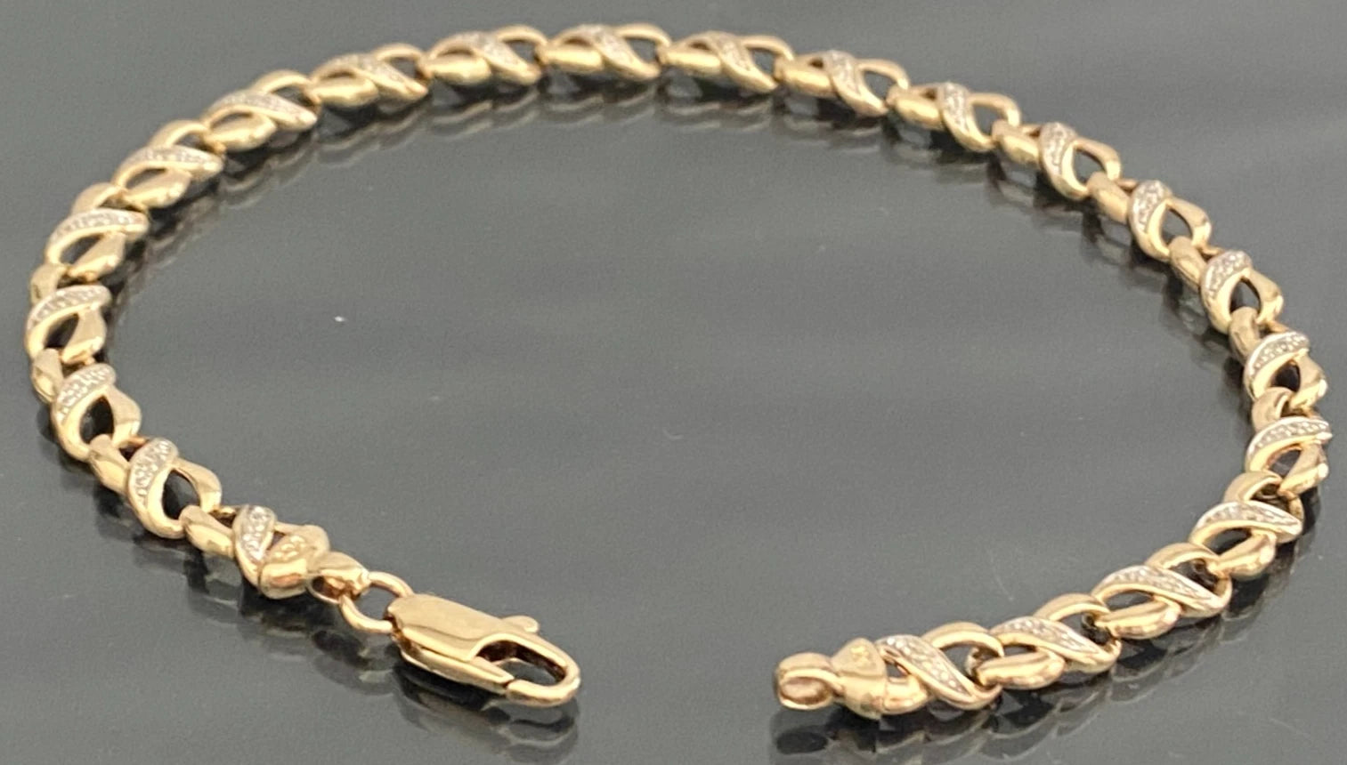 9K Yellow Gold Diamond Infinity Bracelet 20cm Long