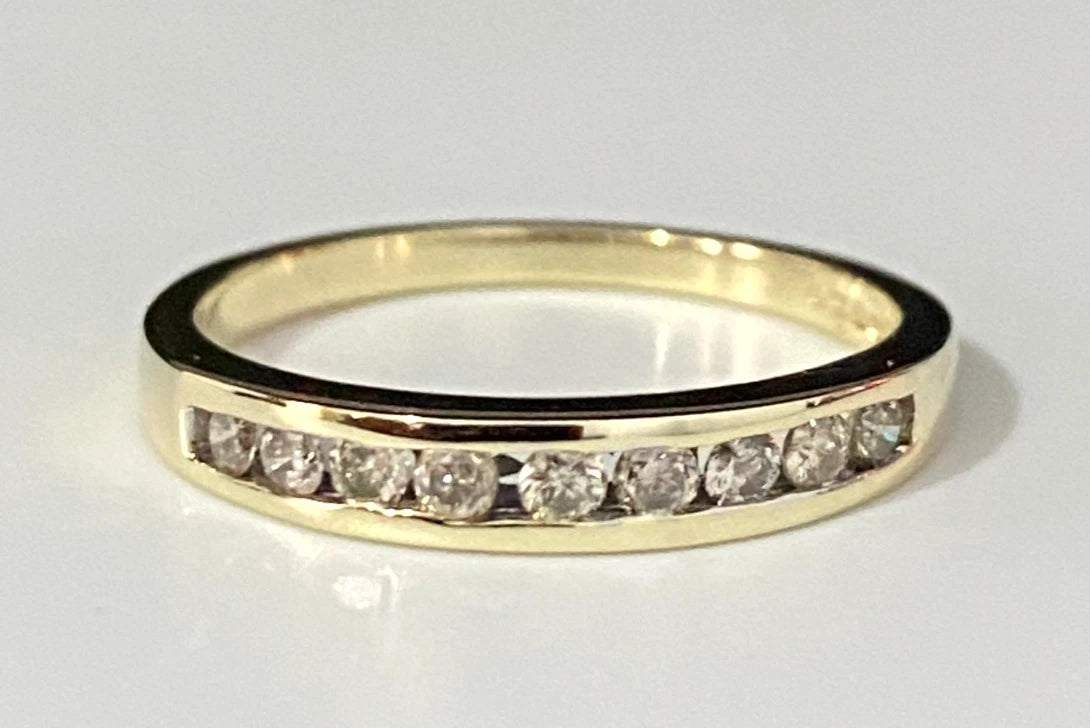 9K Yellow Gold & 0.25CT Diamond Channel Set Wedding Band Ring Size M - 6 1/4