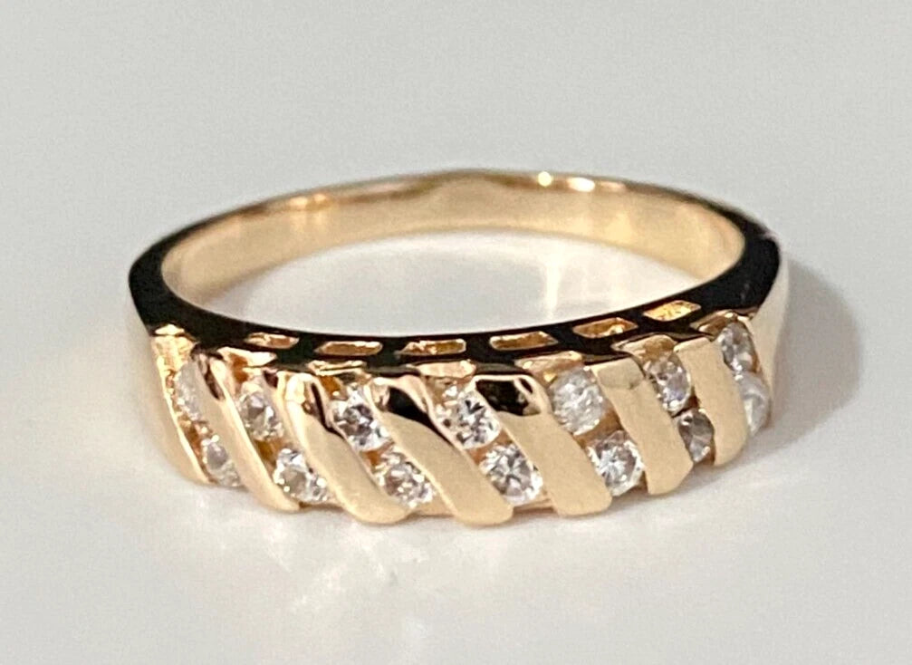 14K Yellow Gold & Cubic Zirconia Dress Ring Size N - 6 1/2