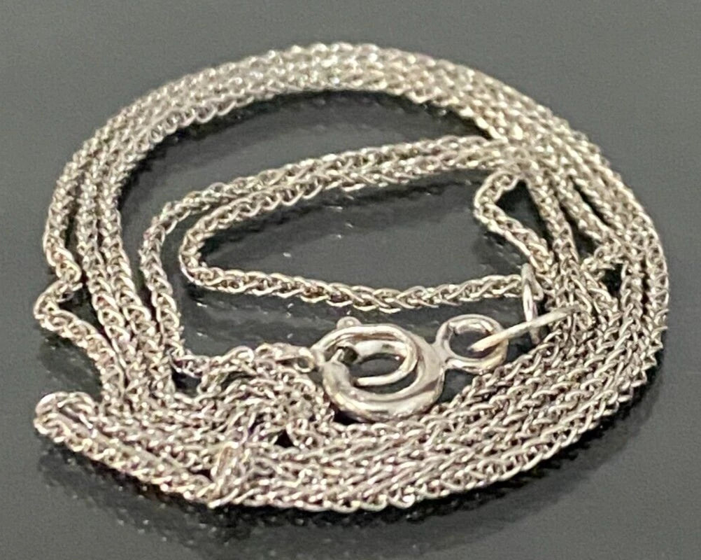 Italian 18K White Gold Spiga Link Chain Necklace 46cm Long