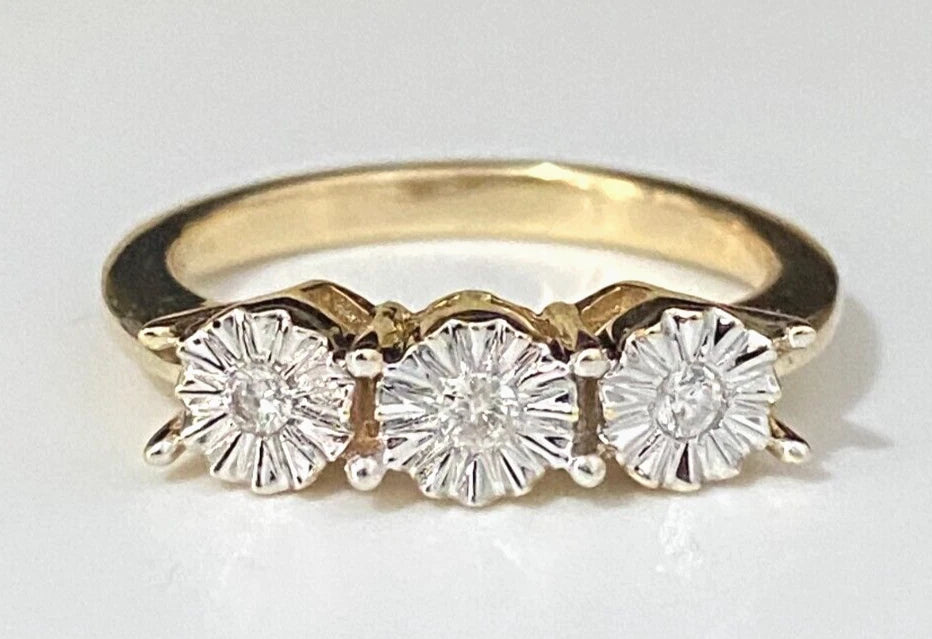 9K Yellow Gold & Diamond Three Stone Illusion Ring Size N - 6 1/2