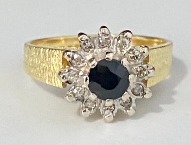 18K Yellow Gold W/ Sapphire & Diamond Cluster Ring Size I 1/2 - 4 1/2