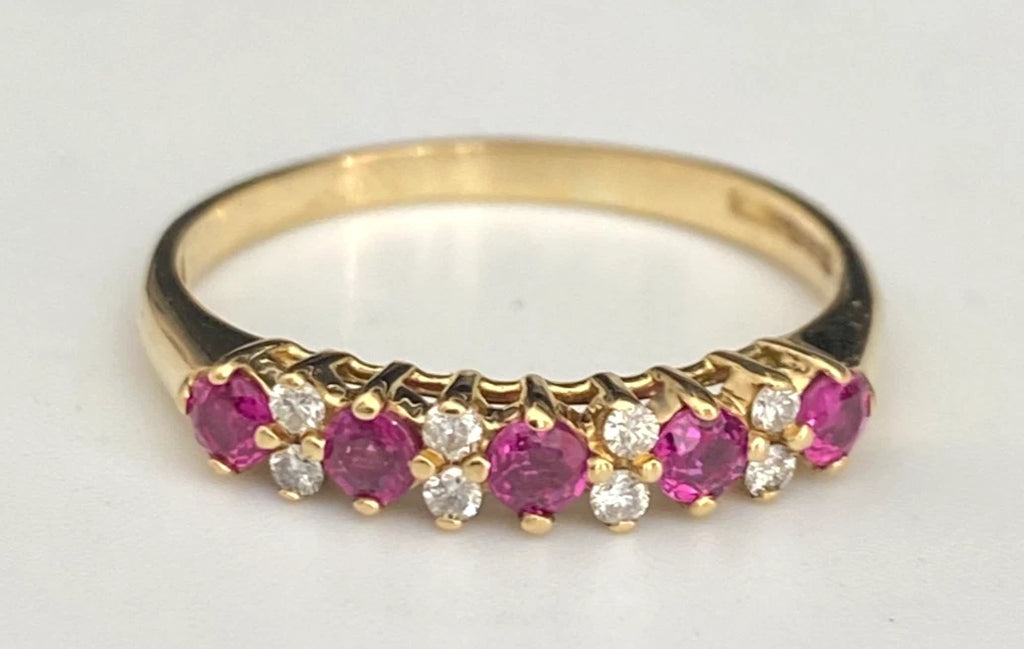 18ct Yellow Gold Ruby & Diamond Ring – Size T (US 9.75)