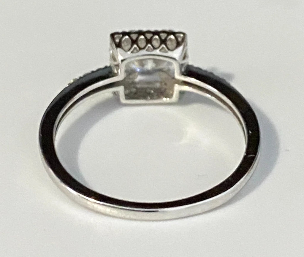 9K White Gold & Cubic Zirconia Engagement Ring size M 1/2 - 6 1/4