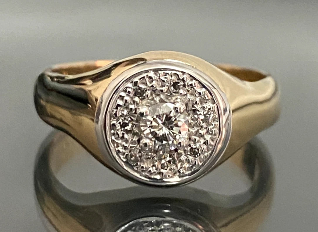 18K Yellow Gold & 0.25ct Diamond Men's Ring Size U (US 10.5)