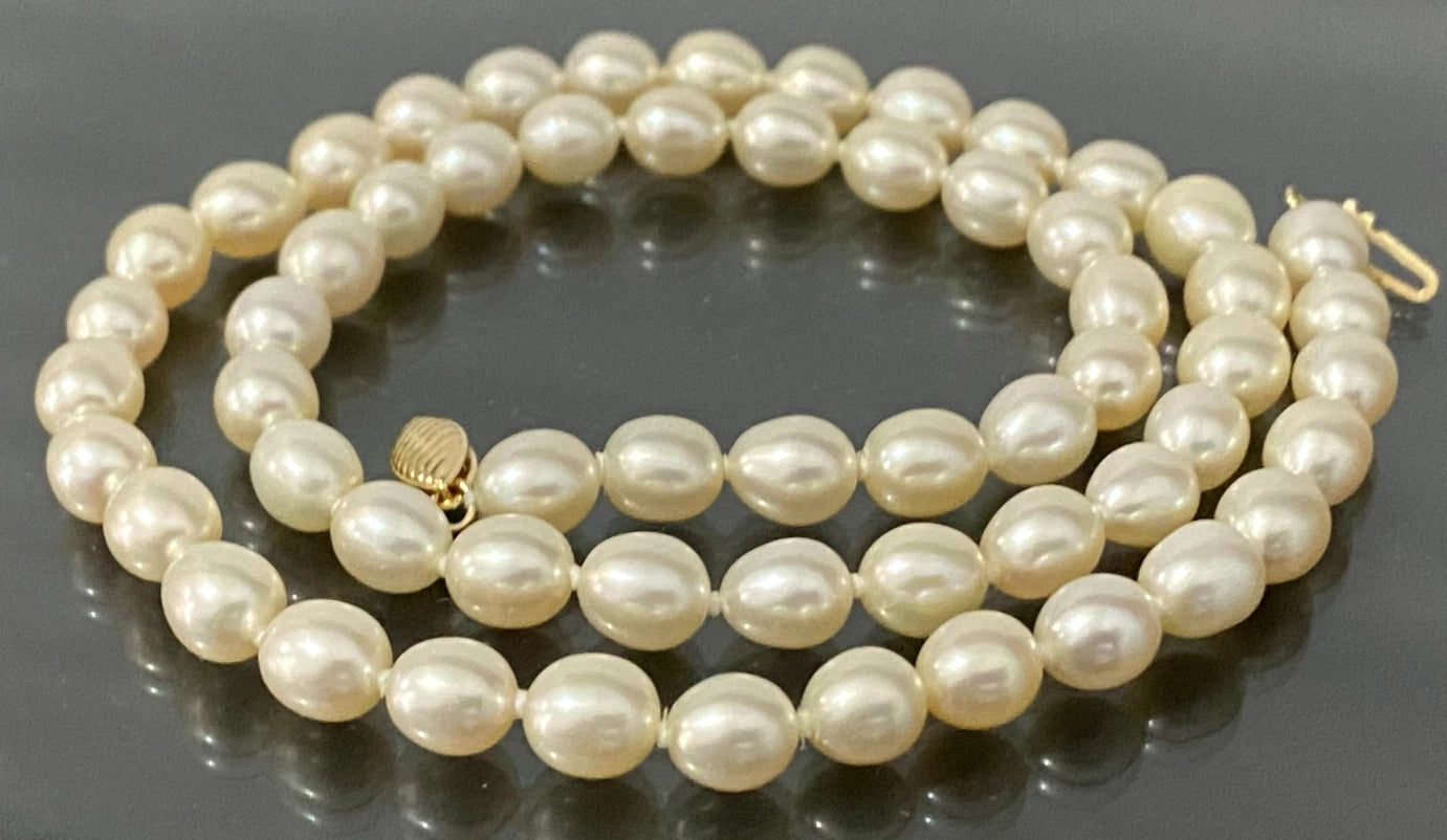 White Cultured Pearl Single-Strand Necklace W/ 14K Yellow Gold Clasp 45cm Long