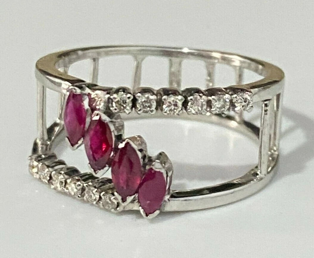 18K White Gold W/ Ruby & Diamond Ring Size P - 7 1/2