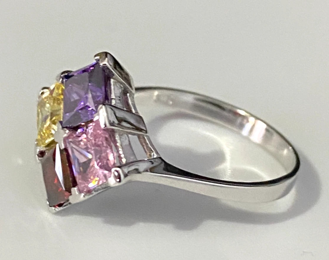 9K White Gold & Multicolored CZ Stones Ring Size O 1/2 - 7 1/4