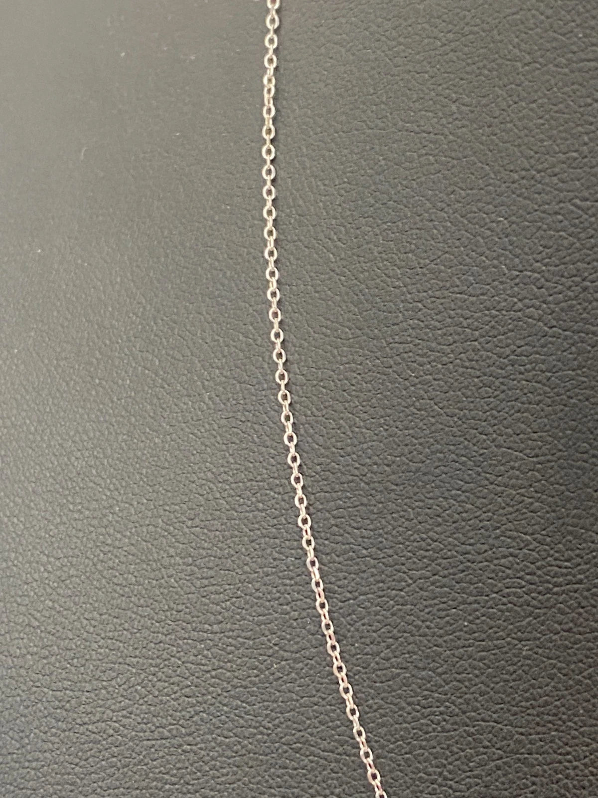18K White Gold Fine Cable Link Chain Necklace – 45.5cm Long