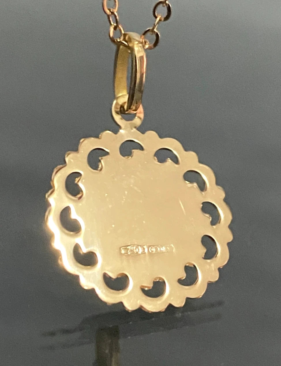 Vintage 18K Rose Gold with Virgin Mary Pendant – Jordans Jewellery