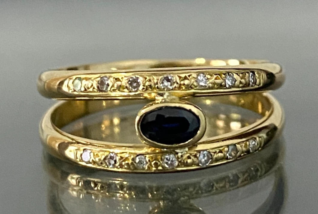 18K Yellow Gold W/ Sapphire & Diamond Split Band Style Ring Size R - 8 7/8