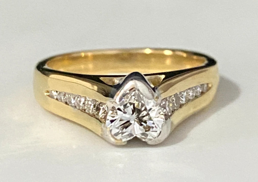 18K Yellow Gold & Heart Diamond Engagement Ring Size K - 5 1/4